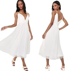 Lulus Sweet Goddess White Mesh Pleated Sleeveless Midi Dress Medium NWT